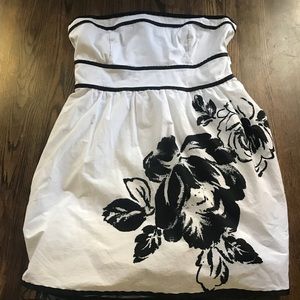 Beautiful Strapless Dress